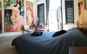 Aux Frais De La Princesse - Gite Citadin 3 Epis